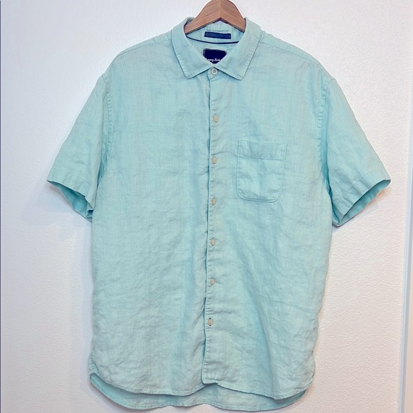 Tommy Bahama Linen Casual Button Down - Picture 1 of 5